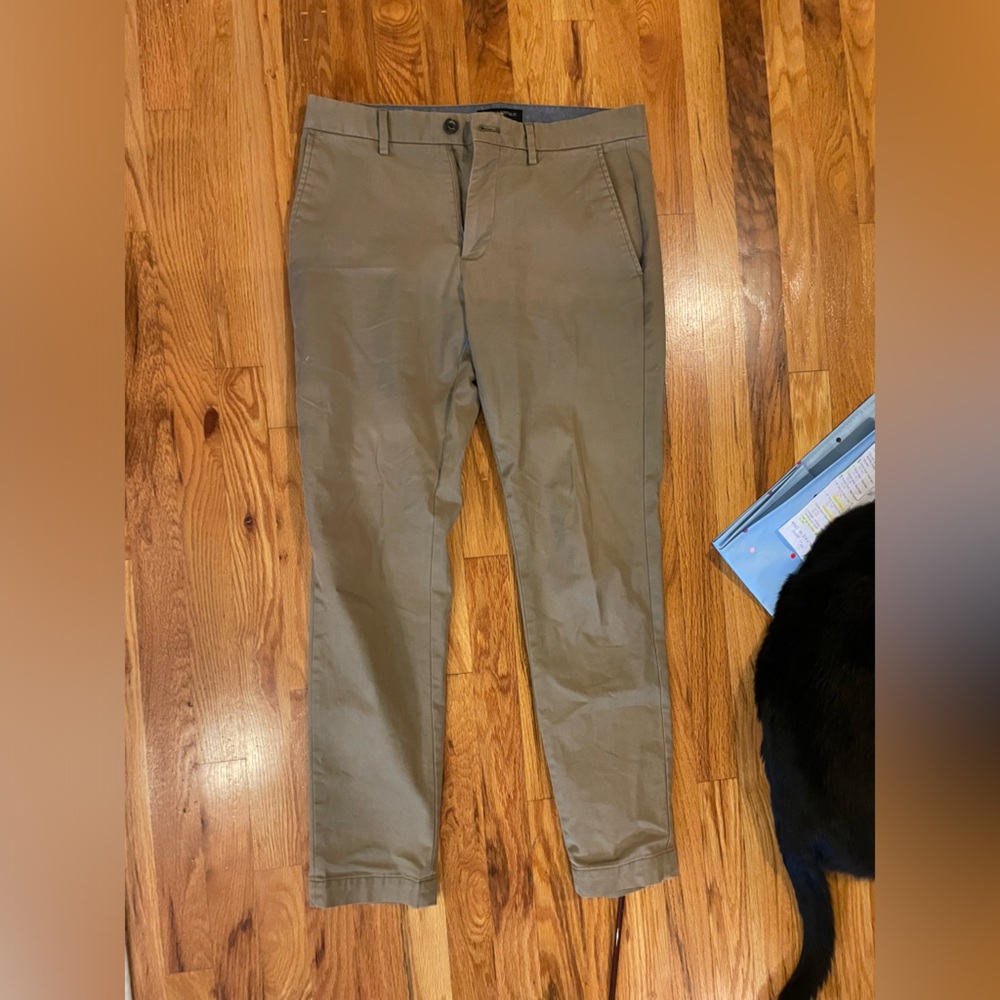 Banana republic slim fit men’s khaki